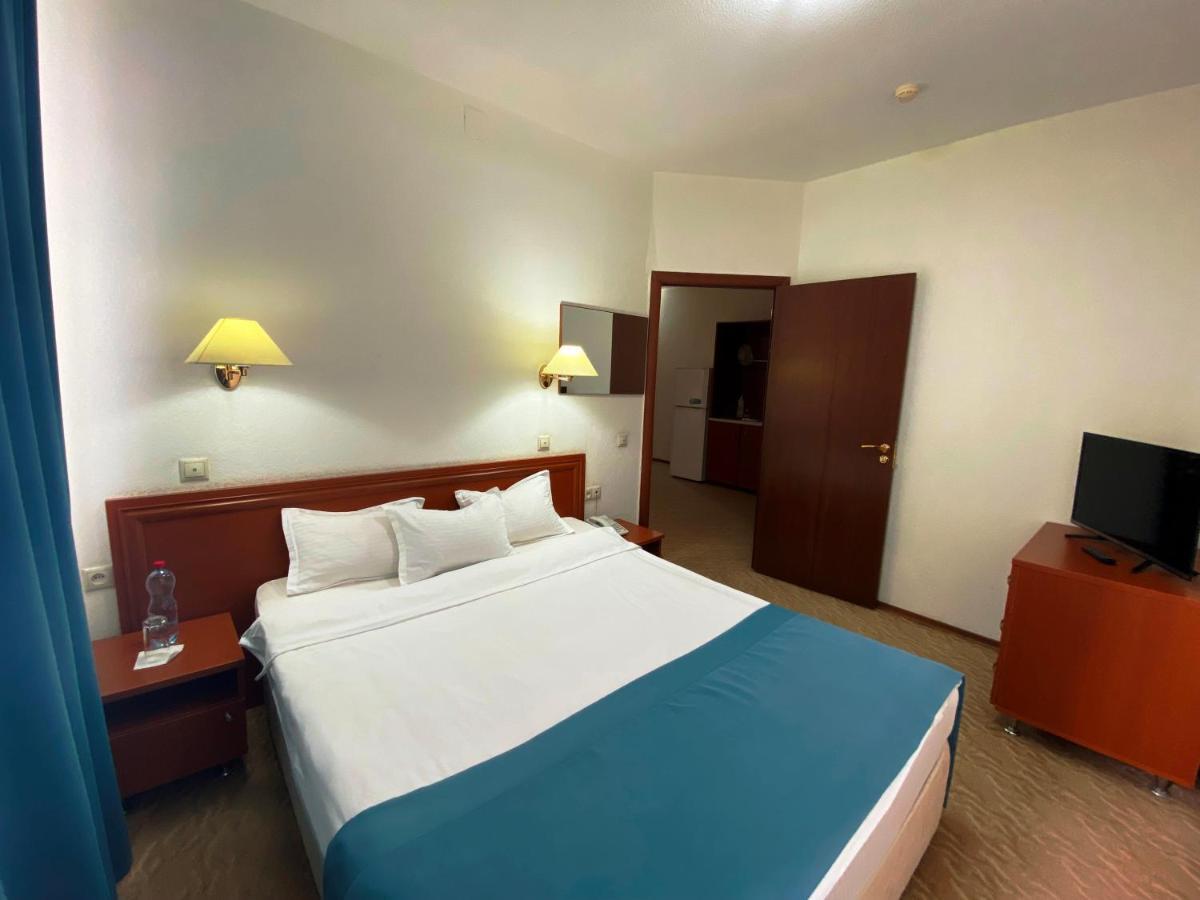 Tengri Hotel Atyrau Luaran gambar