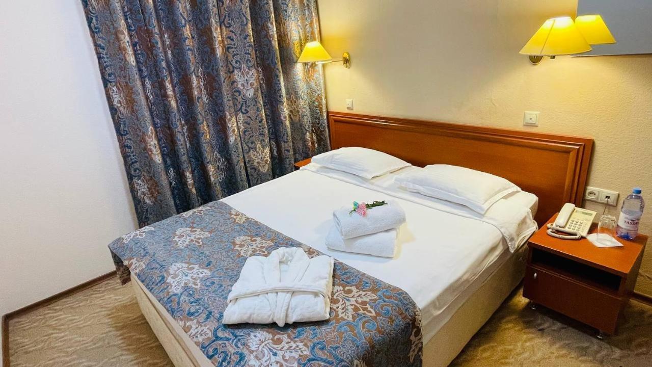 Tengri Hotel Atyrau Luaran gambar