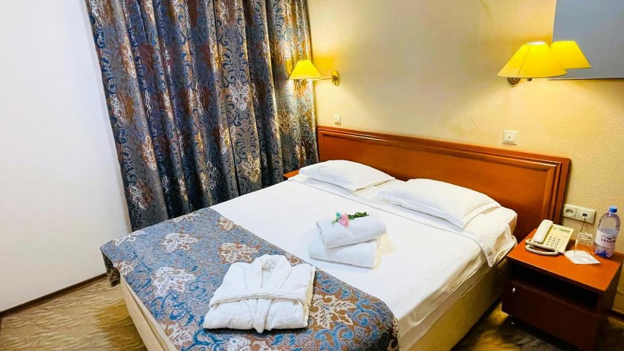 Tengri Hotel Atyrau Luaran gambar