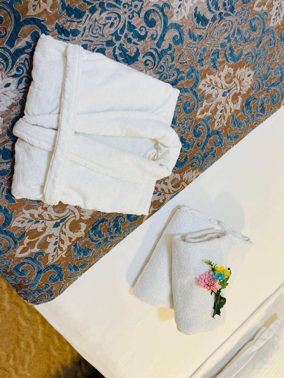 Tengri Hotel Atyrau Luaran gambar