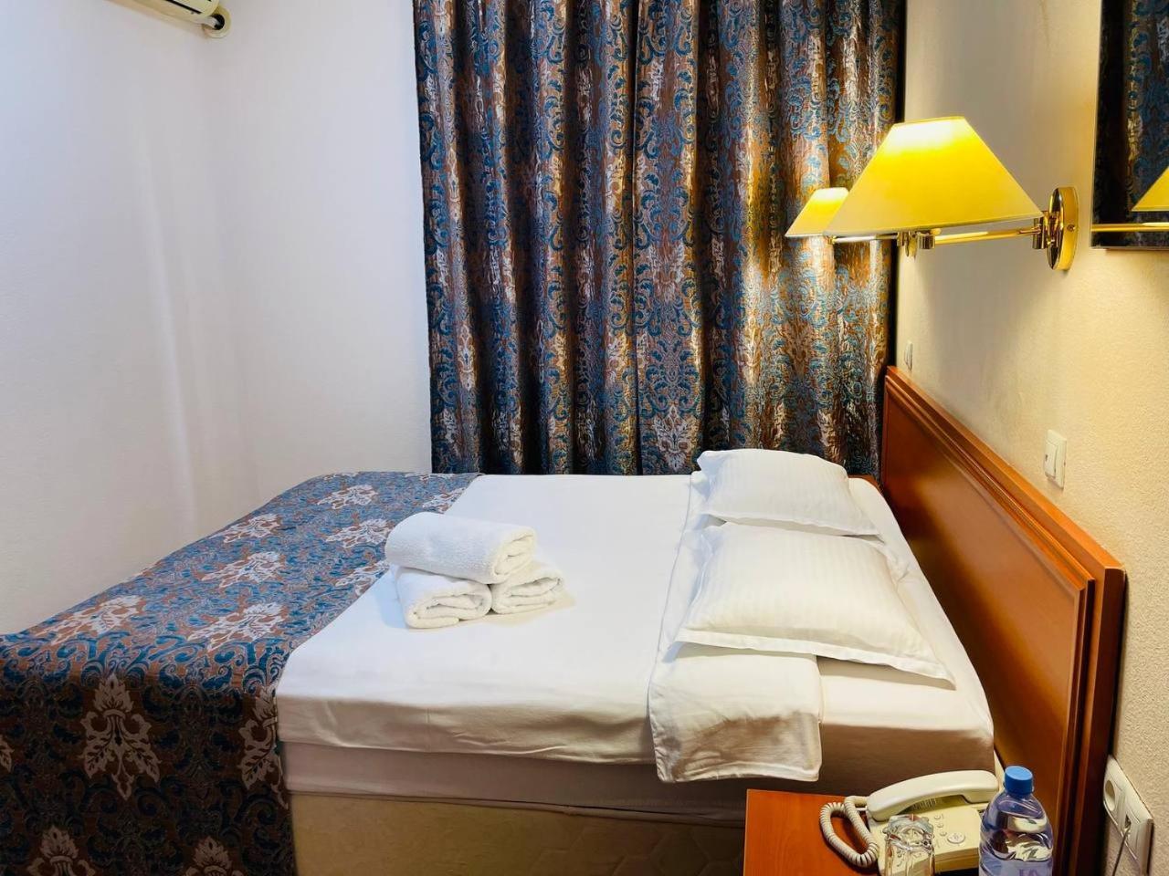 Tengri Hotel Atyrau Luaran gambar