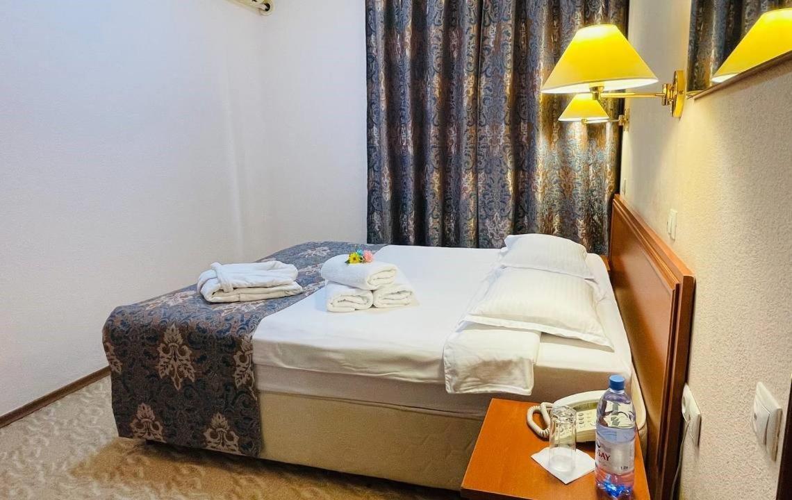 Tengri Hotel Atyrau Luaran gambar